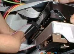 �¾ɵ���������ôת�ƣ�С������Ӳ������ת�Ƶķ���