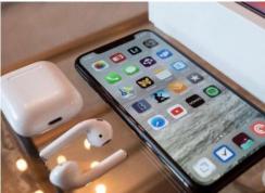 һ̨ƻ��iPhone�ֻ�һ���ü��껻��������ʦ��4��