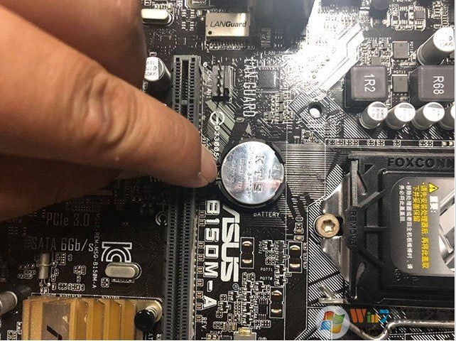 Win10电脑每次开机系统时间都不对怎么解决?