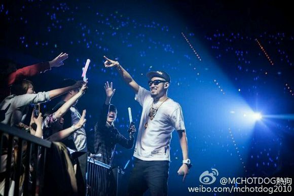 ������MC HotDog�ȹ��������������